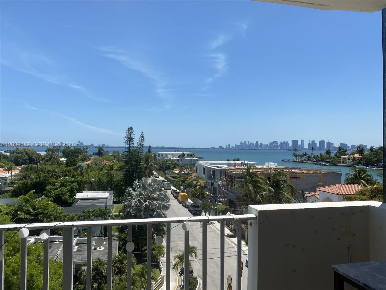1455 N Treasure Dr, Unit 6N, North Bay Village, FL 33141 Photo