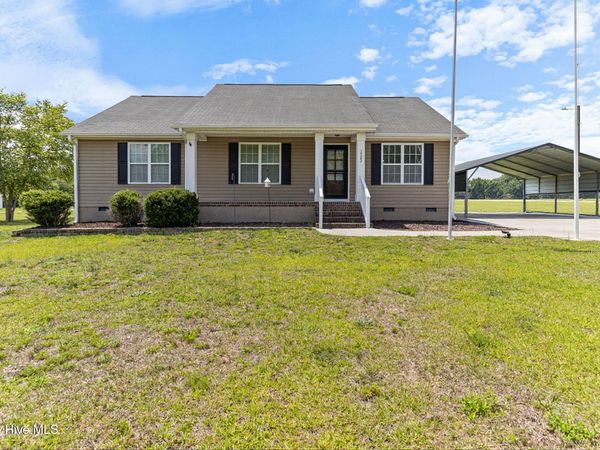 3529 Singletary Church Road , Lumberton, NC 28358