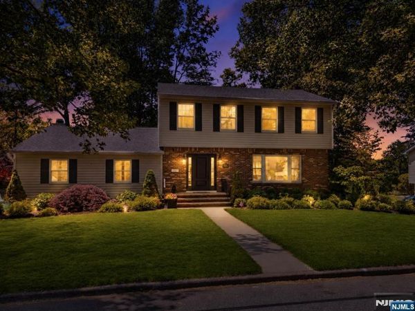 2430 Cleveland Avenue, Twp of Washington, NJ 07676