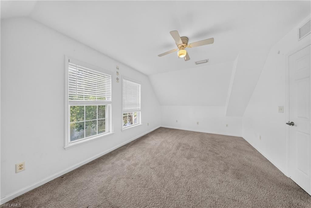 250 Leawood Cir, Naples, FL 34104 Photo
