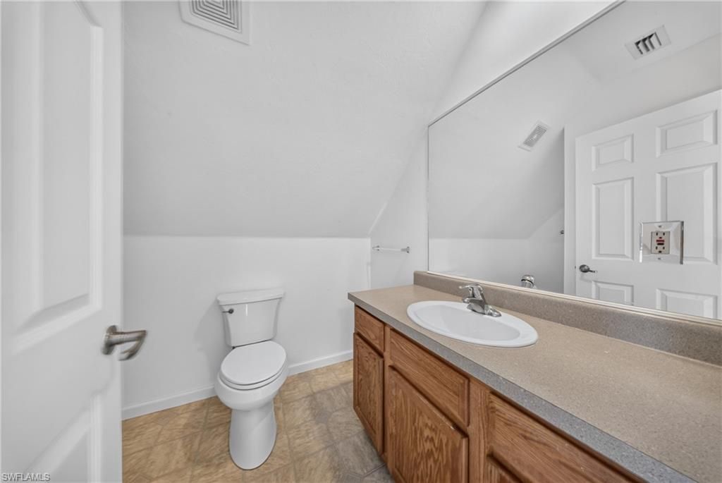 250 Leawood Cir, Naples, FL 34104 Photo