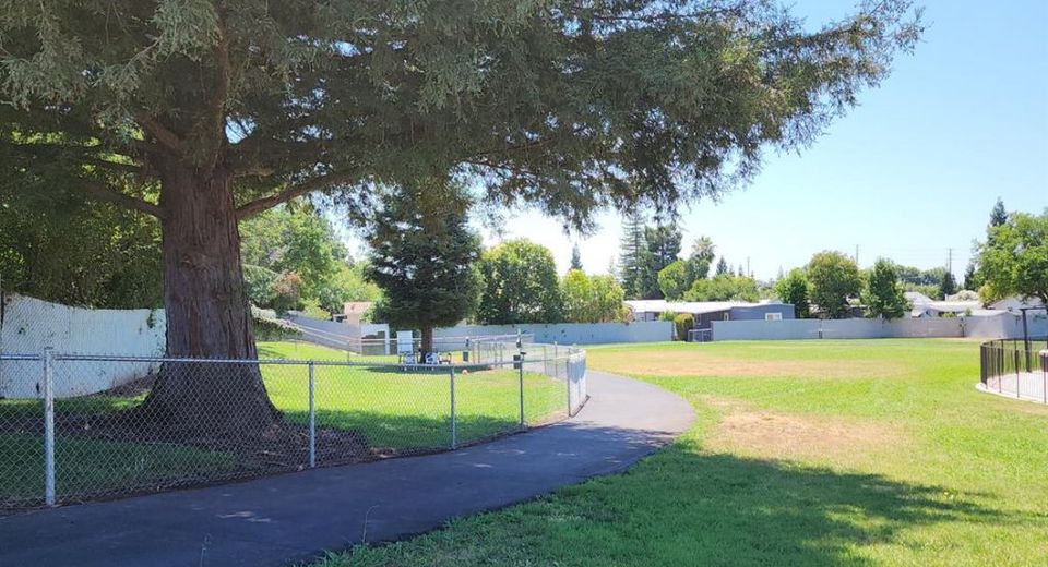 6240 W Stagecoach Dr, Sacramento, CA 95682 Photo