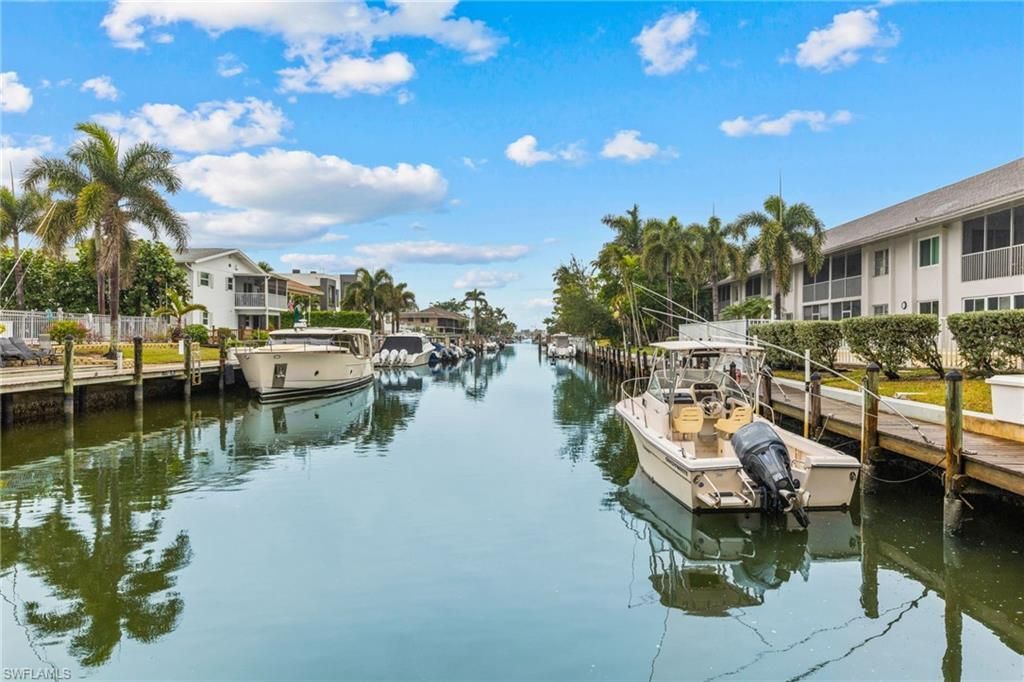 1686 Blue Point Ave , Unit B9, Naples, FL 34102 Photo