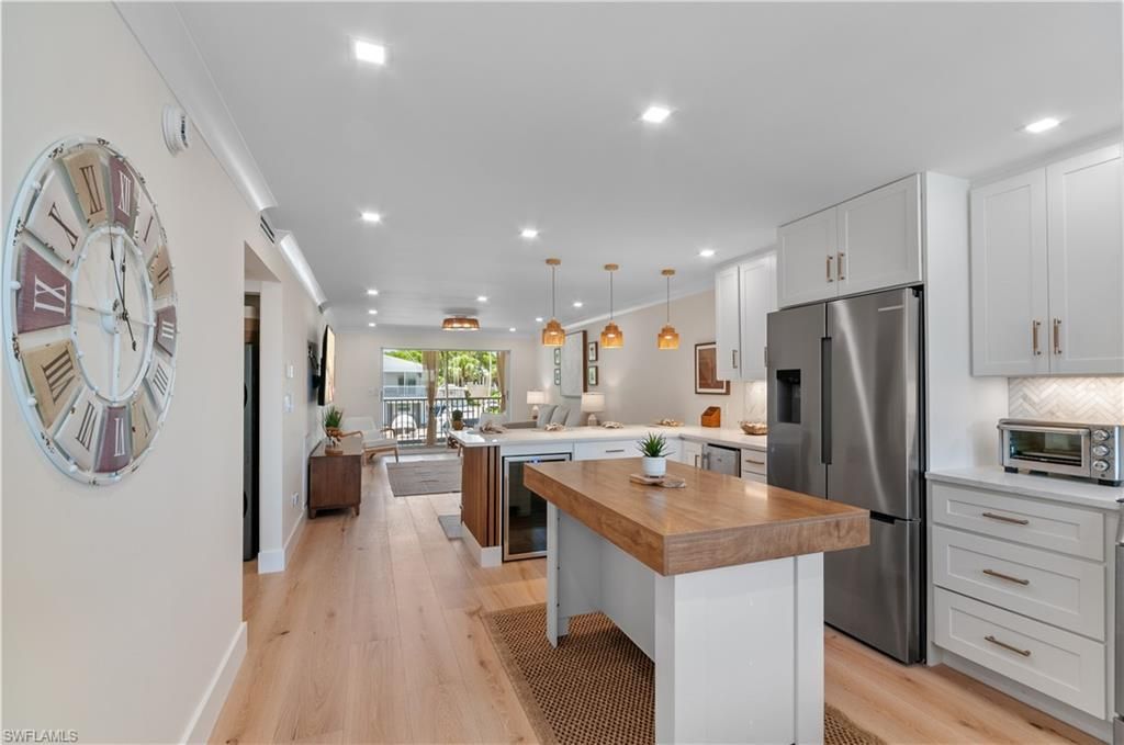 1686 Blue Point Ave , Unit B9, Naples, FL 34102 Photo