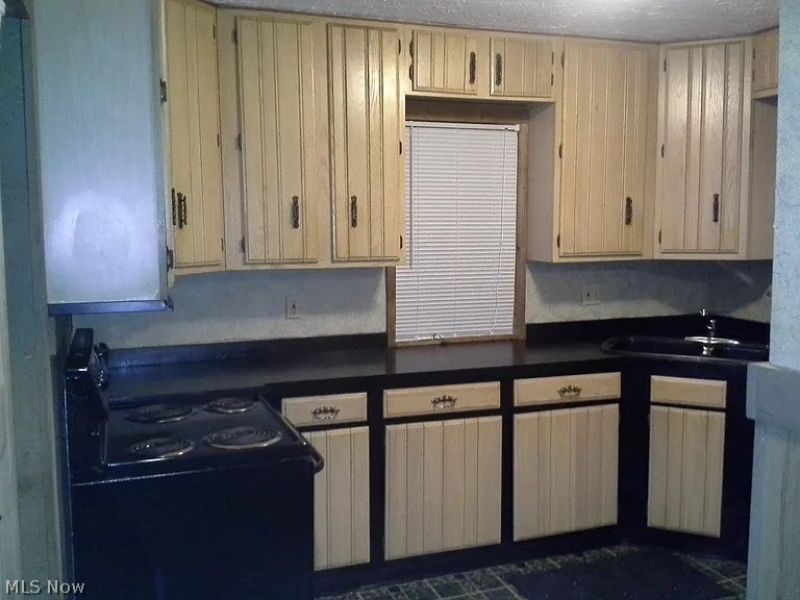 5900 Lawn Avenue , Cleveland, OH 44102 Photo 5