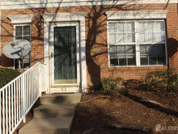53 Giera Court , Parlin, NJ 08859