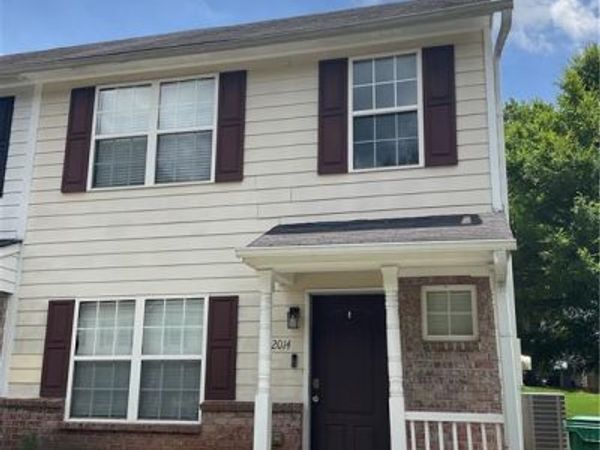 2014 Shawn Wayne Circle SE, Atlanta, GA 30316