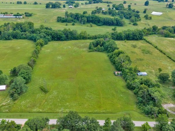 11023 Illinois Chapel Road , Prairie Grove, AR 72753