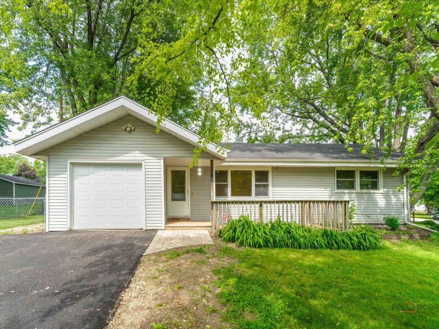 Main Photo