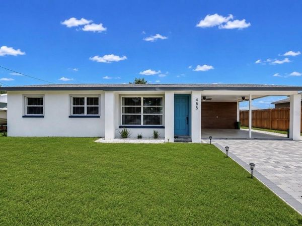 485 FLORIDA CIRCLE N, APOLLO BEACH, FL 33572