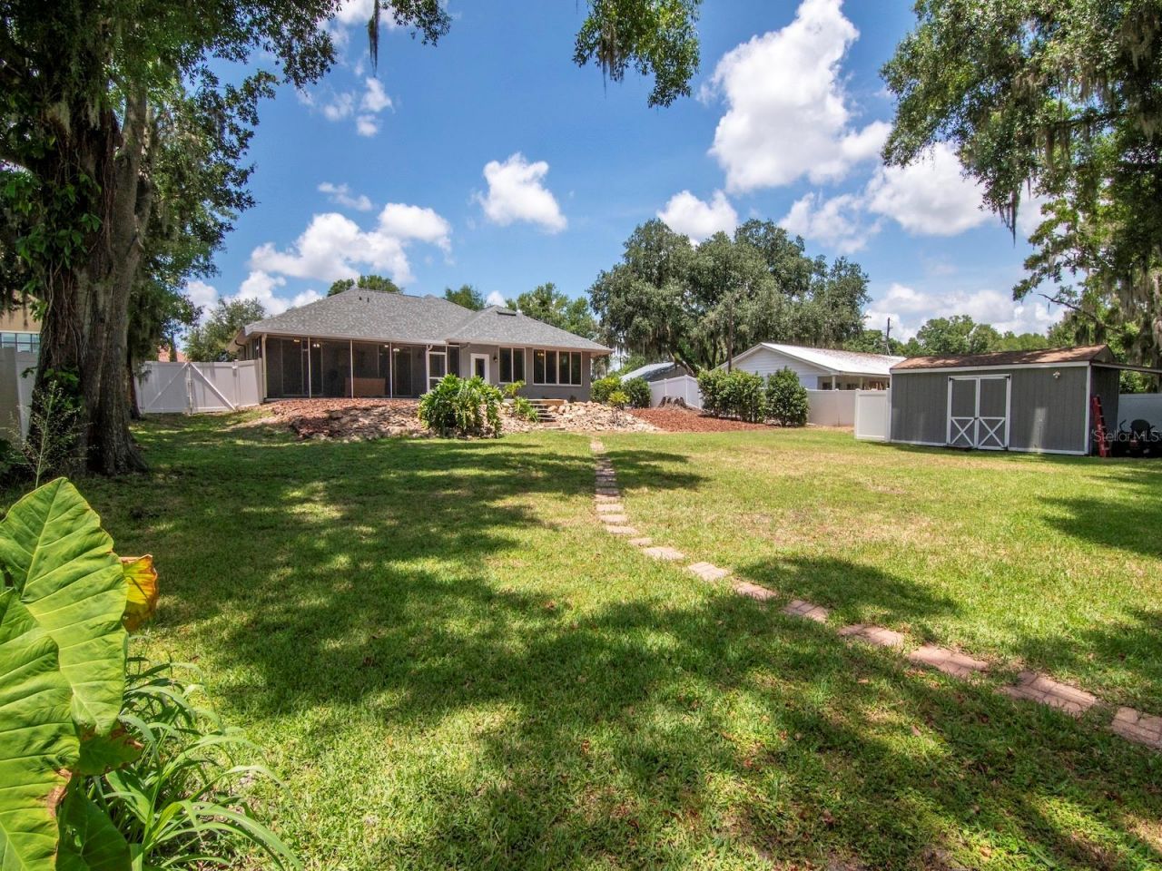 219 Willow Bend Parkway , Lutz, FL 33549 Photo