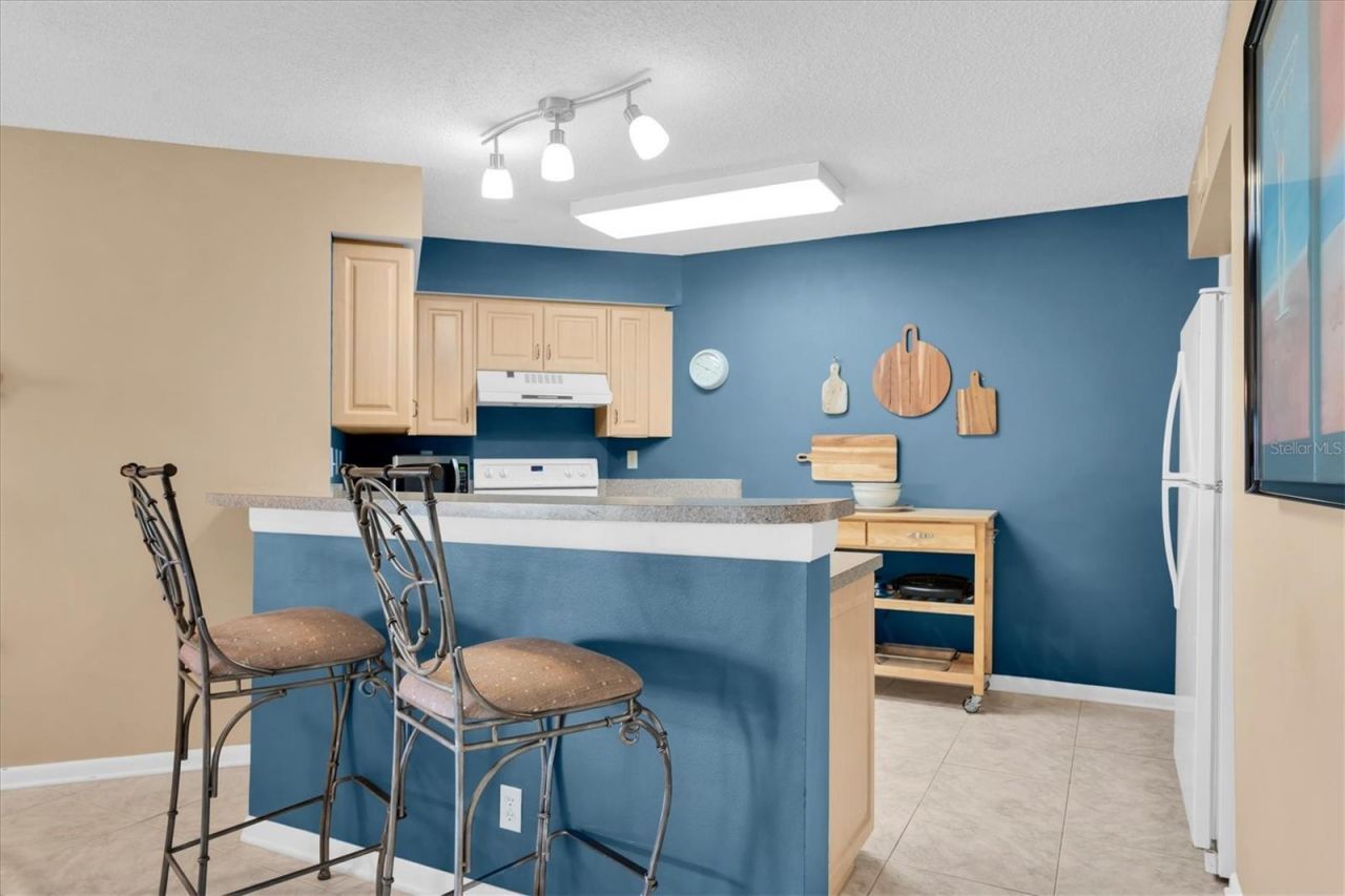 6000 Bahia Del Mar Circle, Unit 131, Saint Petersburg, FL 33715 Photo