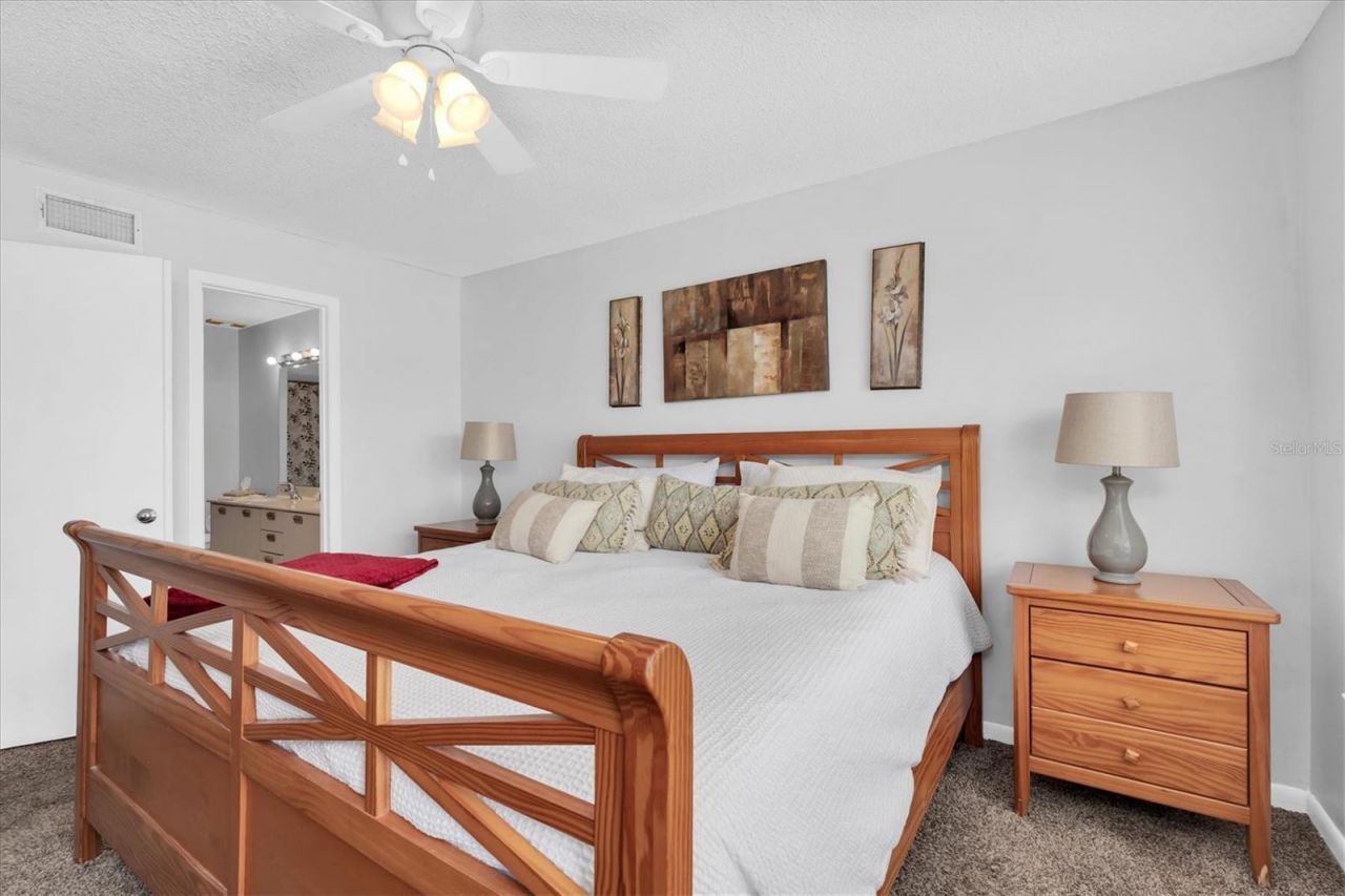 6000 Bahia Del Mar Circle, Unit 131, Saint Petersburg, FL 33715 Photo