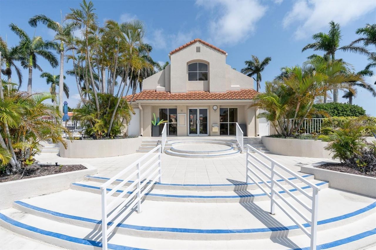 6000 Bahia Del Mar Circle, Unit 131, Saint Petersburg, FL 33715 Photo
