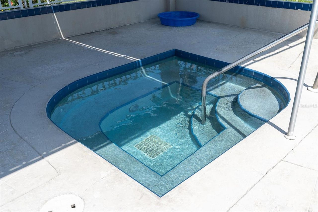 6000 Bahia Del Mar Circle, Unit 131, Saint Petersburg, FL 33715 Photo