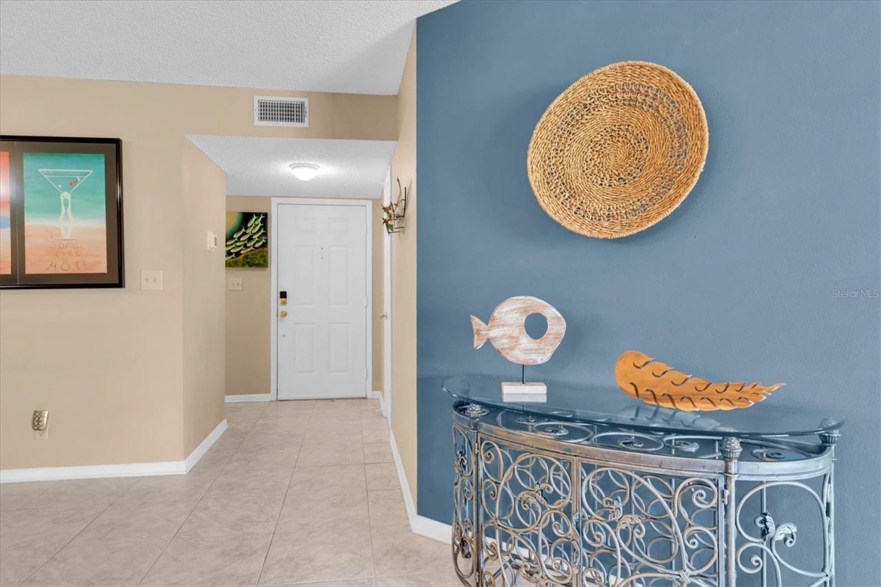 6000 Bahia Del Mar Circle, Unit 131, Saint Petersburg, FL 33715 Photo