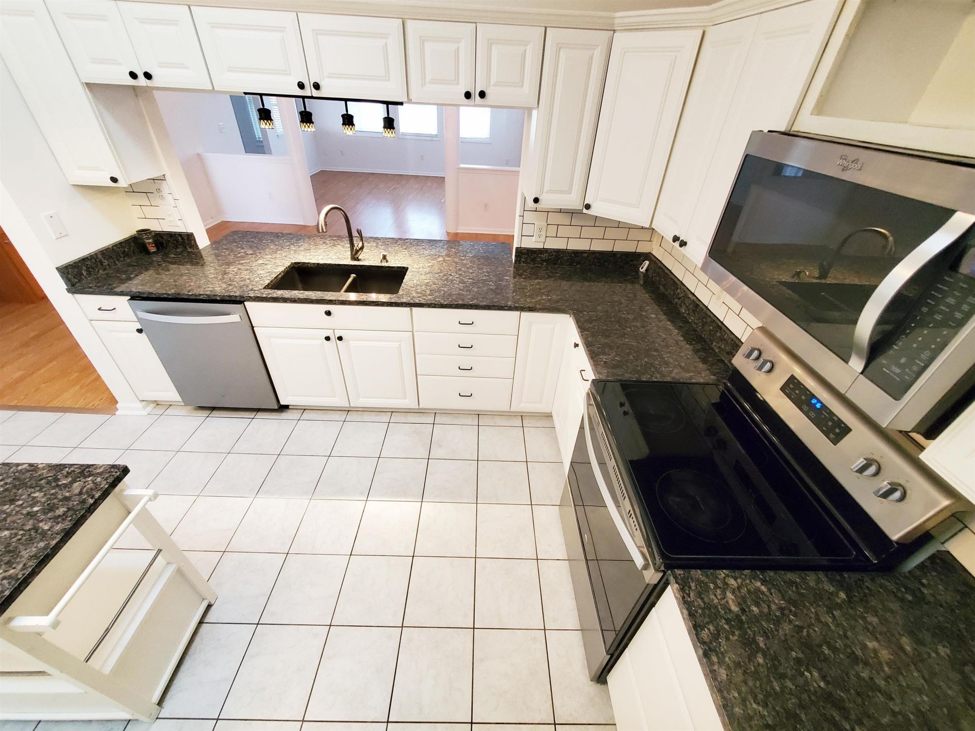 6729 Wisteria Dr.  Photo 9