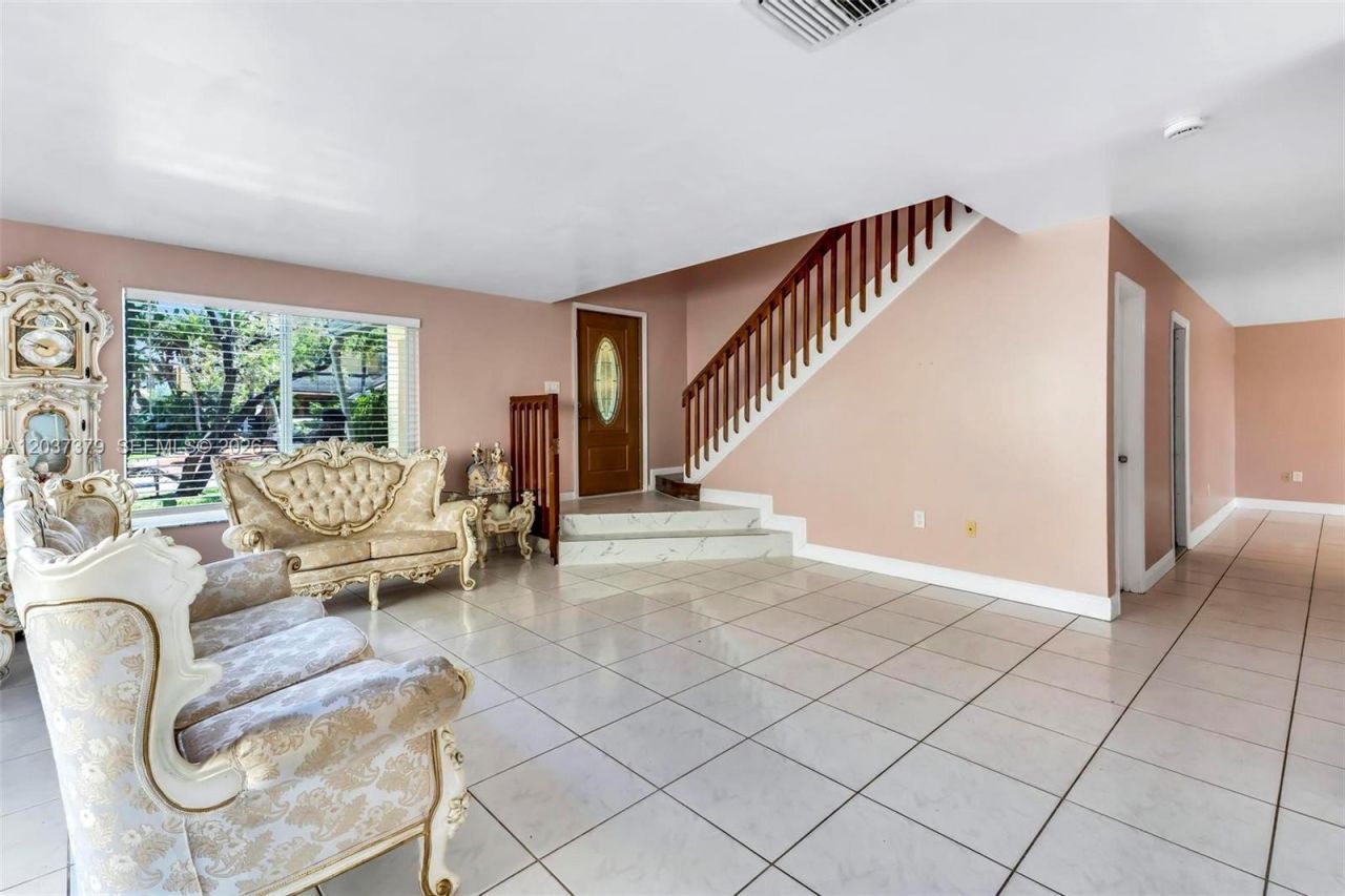 9601 SW 9th Ct , Pembroke Pines, FL 33025 Photo