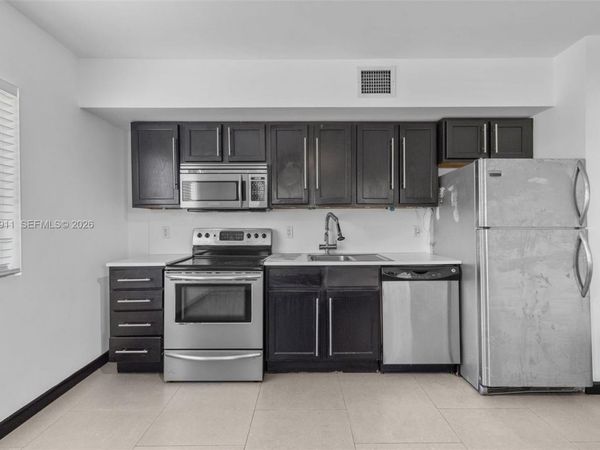 1876 SW 11th Ter , Unit 106, Miami, FL 33135