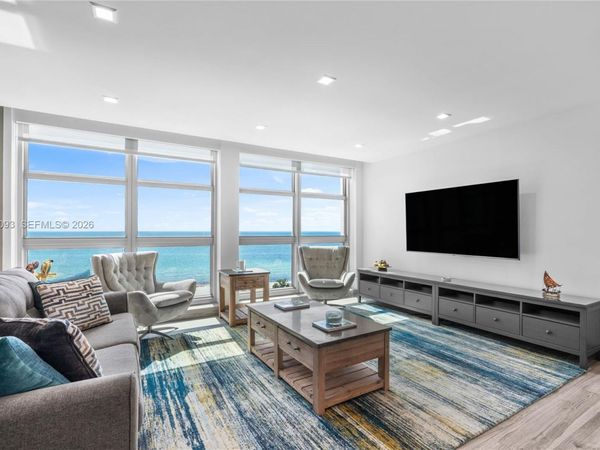 5055 Collins Ave , Unit 10H, Miami Beach, FL 33140