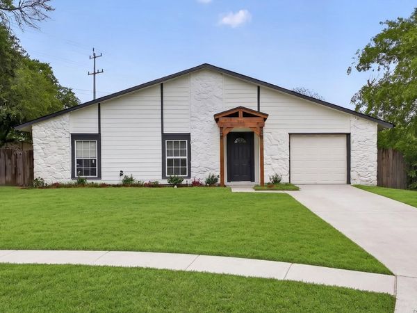 12209 LUCKY OAKS ST, Live Oak, TX 78233