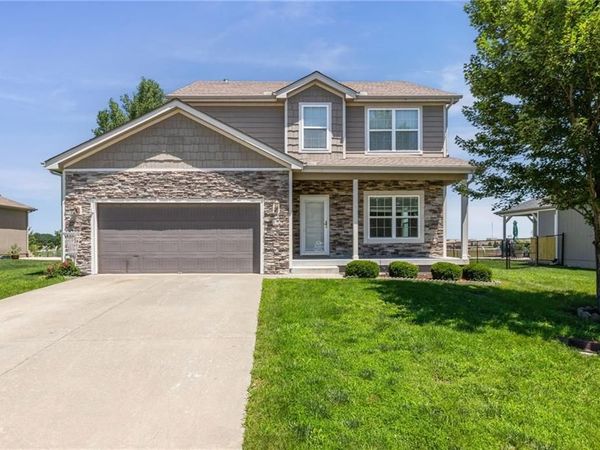 432 E Pawnee Lane, Gardner, KS 66030