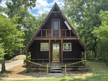 125 Azalea Court, Carlisle, KY 40311