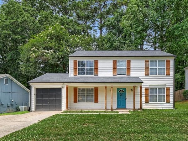 2203 Victoria Place, Lithonia, GA 30058