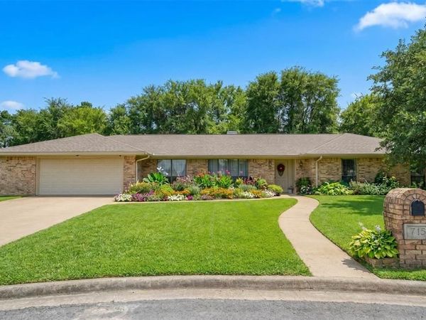 715 Hopper Ct. , Winnsboro, TX 75494