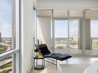 1717 Arts Plaza, Unit 2112, Dallas, TX 75201