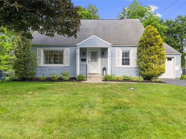 114 Cleveland Boulevard , Fayetteville, NY 13066