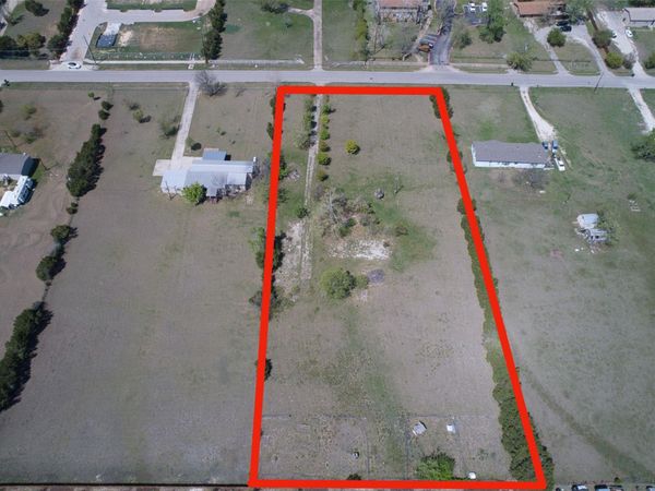 414 Lion DR, Leander, TX 78641