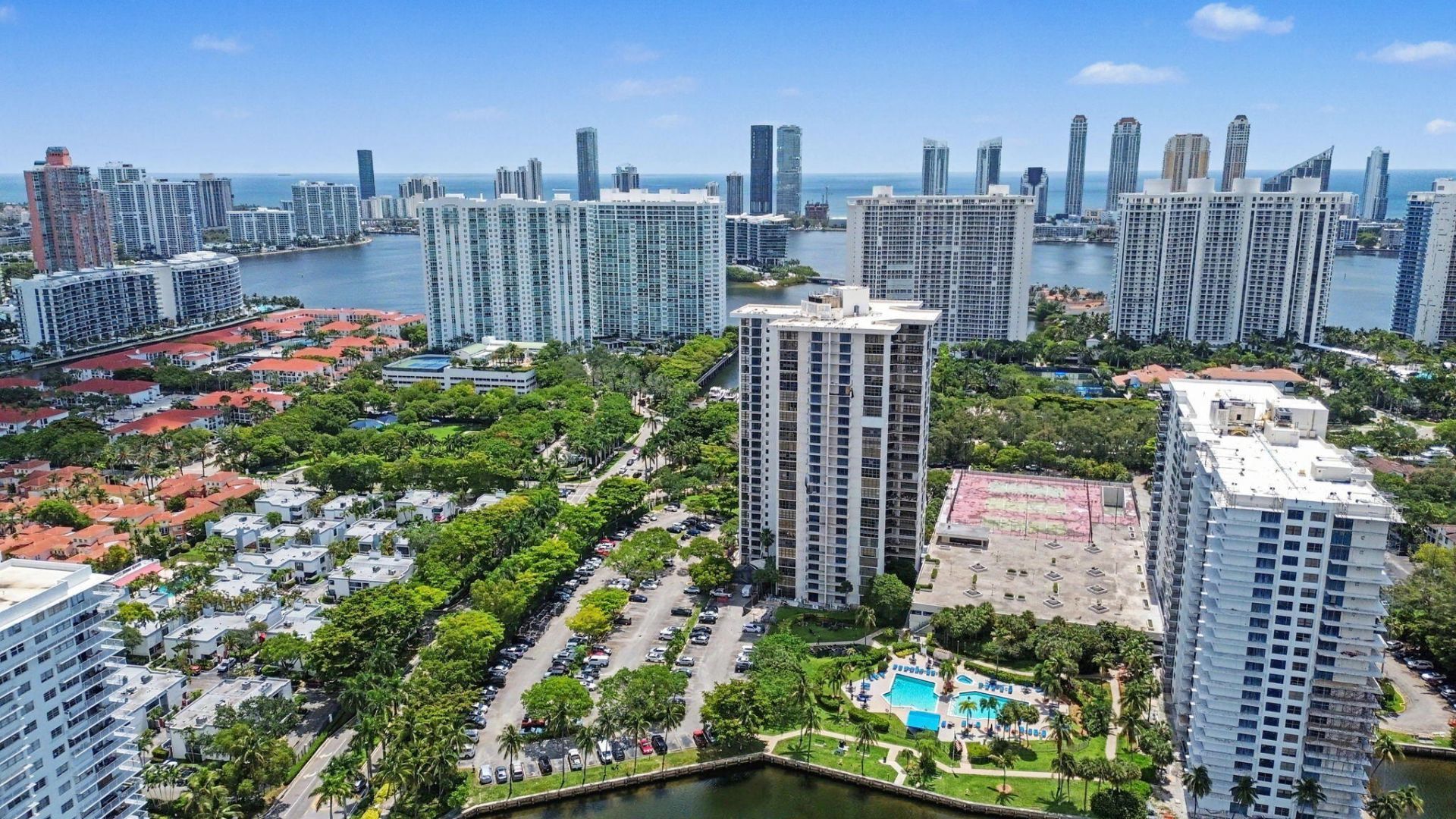 18181 NE 31st Court, Unit 1807, Aventura, FL 33160 Photo