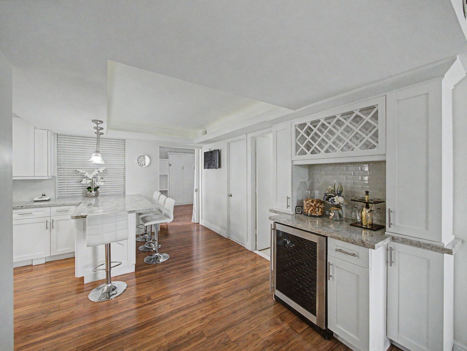 18181 NE 31st Court, Unit 1807, Aventura, FL 33160 Photo