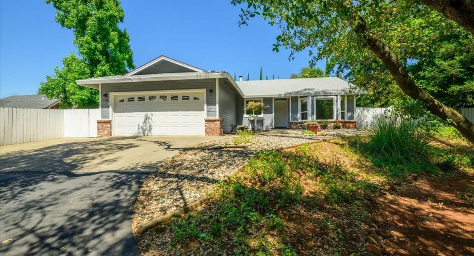 3614 Cambridge Rd, Cameron Park, CA 95682 Photo