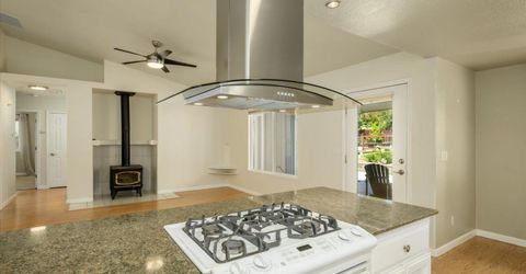 3614 Cambridge Rd, Cameron Park, CA 95682 Photo