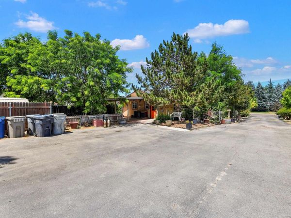 1107 Lake Lowell Avenue, Nampa, ID 83686