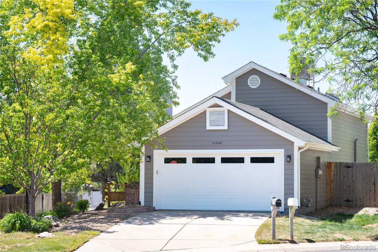 13328 Ash Circle, Thornton, CO 80241 Main Photo