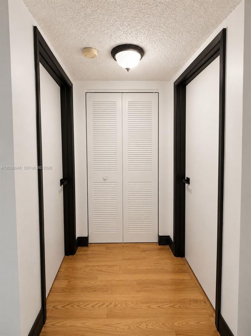 800 N Miami Ave , Unit E-305, Miami, FL 33136 Photo