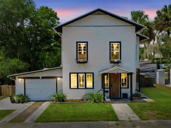 311 W UNIVERSITY AVENUE, DELAND, FL 32720