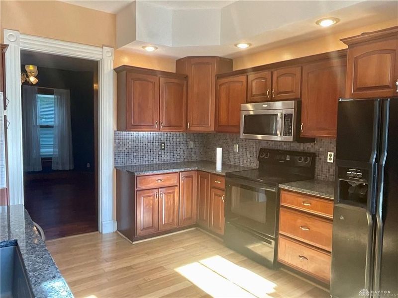 355 Park Drive, Dayton, OH 45410 Photo 20