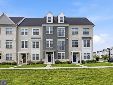 814 FURNACE COURT, PHOENIXVILLE, PA 19460