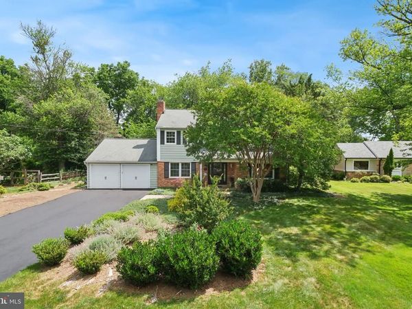 38 ORCHARD WAY N, POTOMAC, MD 20854
