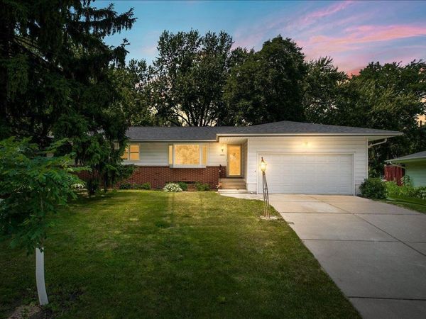 2959 Patton Road, Roseville, MN 55113