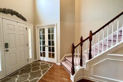 227 Letha Lane photo 4