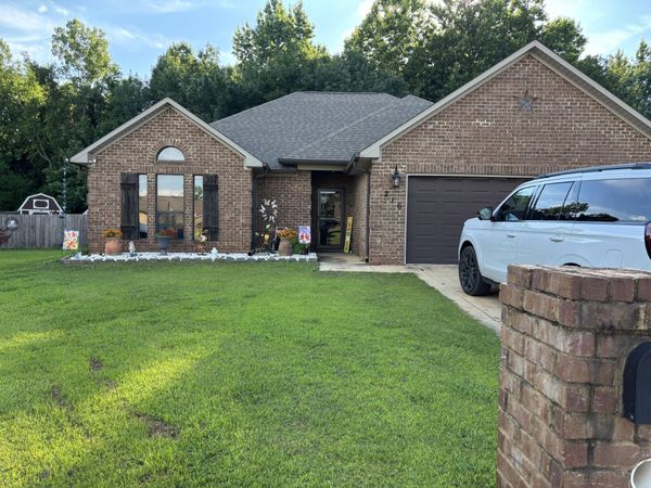 216 Colt Ln., Guntown, MS 38849