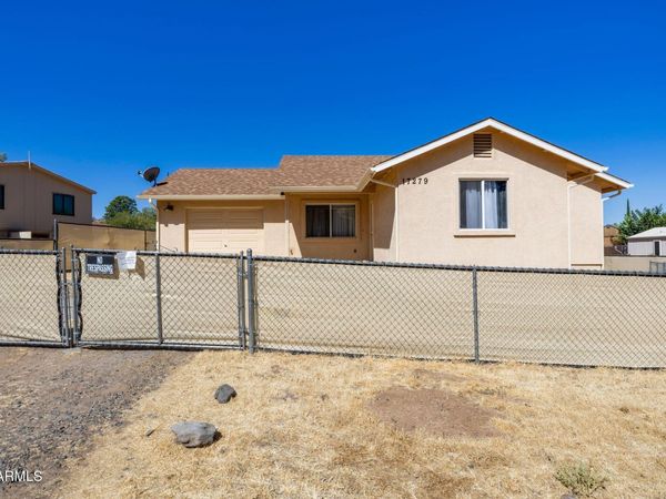 17279 E LAKEVIEW Drive, Mayer, AZ 86333