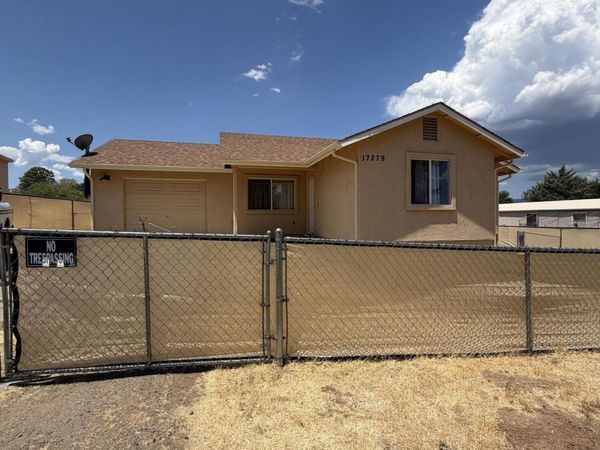 17279 E LAKEVIEW Drive, Mayer, AZ 86333