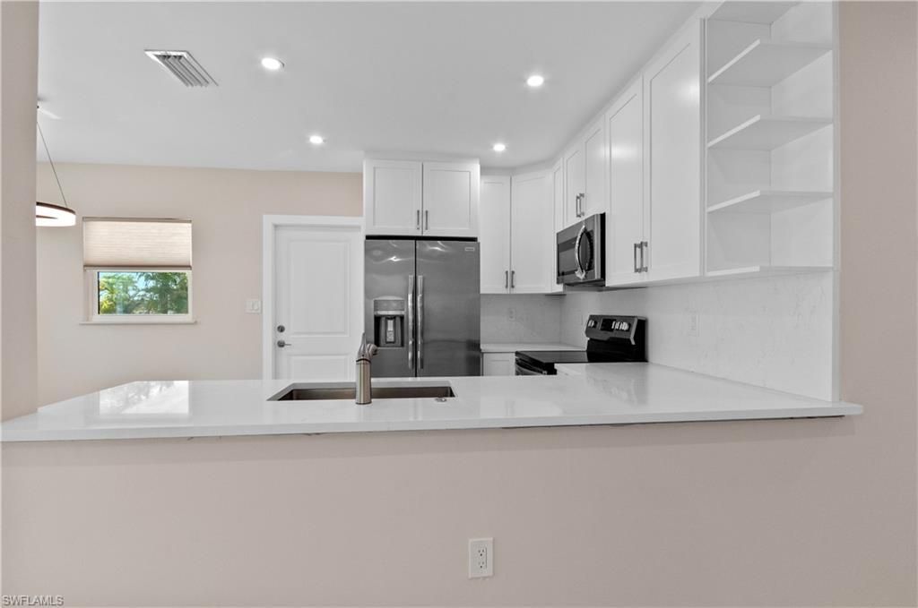 2685 Van Buren Ave, Naples, FL 34112 Photo