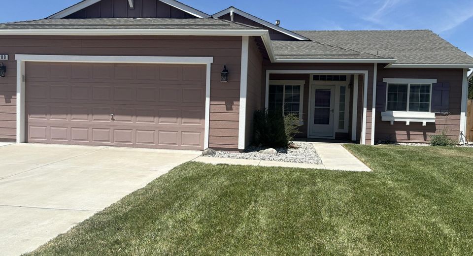 280 Fallen Leaf Lane, Fernley, NV 89408 Photo